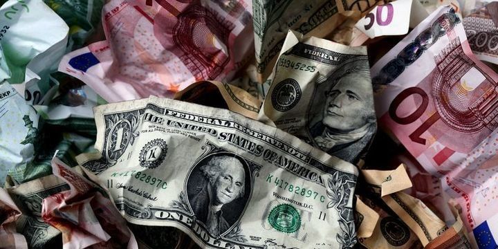 Dünya borcun içində "üzür" - Qlobal borclar rekord qırdı