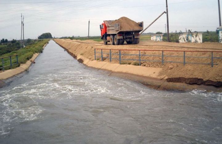 4500 hektarı su ilə təmin edəcək nasos stansiyası tikilir