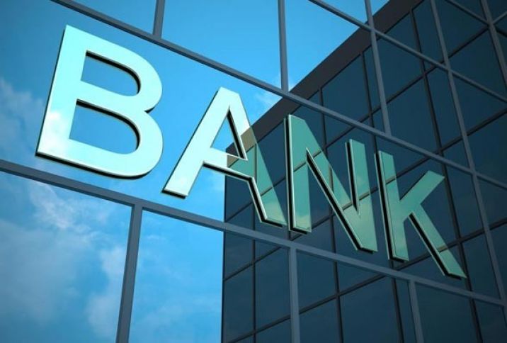 Banklar xarici borclarını qaytarır