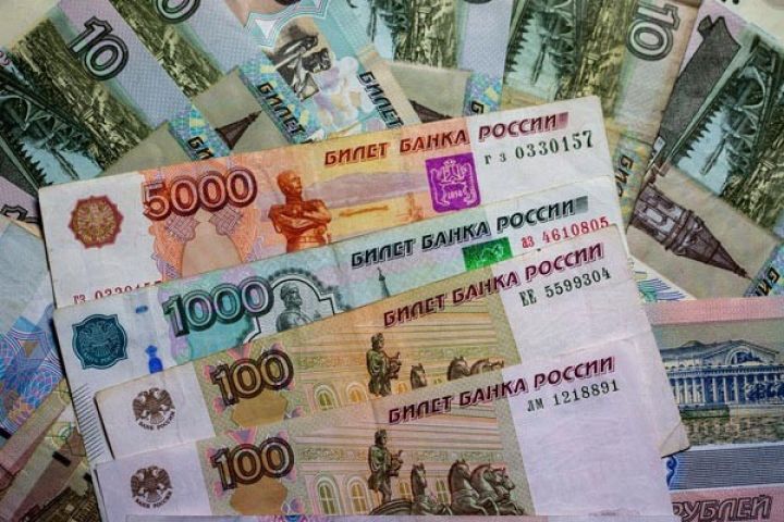 Rusiya Rublu 2%-dən çox ucuzlaşdı