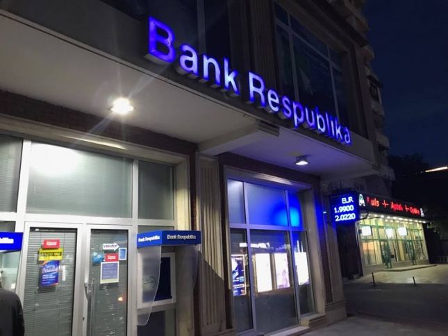 “Bank Respublika” bazarda yerini qoruya bilir - KREDİTLƏR VƏ FAİZ GƏLİRLƏRİ ARTIB