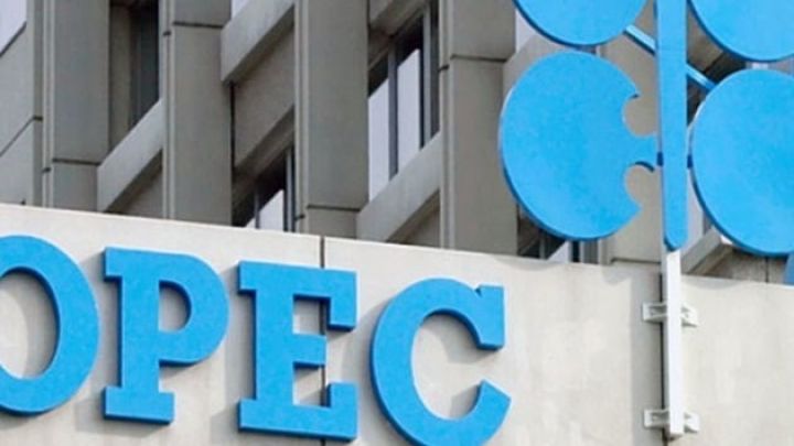 Rusiya OPEC müqaviləsilə əlavə 21 milyard dollar gəlir əldə edib