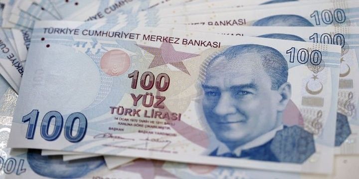 "Türk Lirəsində iş-işdən keçib"