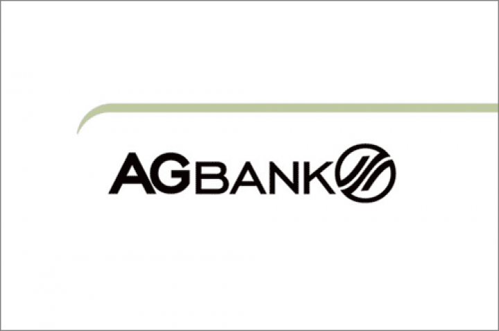 “AgBank” Mərkəzi Banka olan borcunu azaldıb