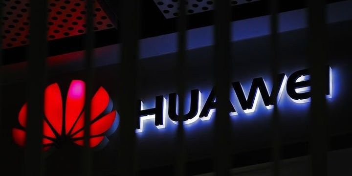 Huawei-nin illik satışları 100 milyard dolları keçib