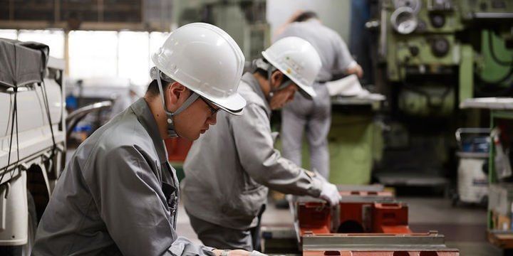 Yaponiyada sənaye istehsalı Martda 0.9% azalıb