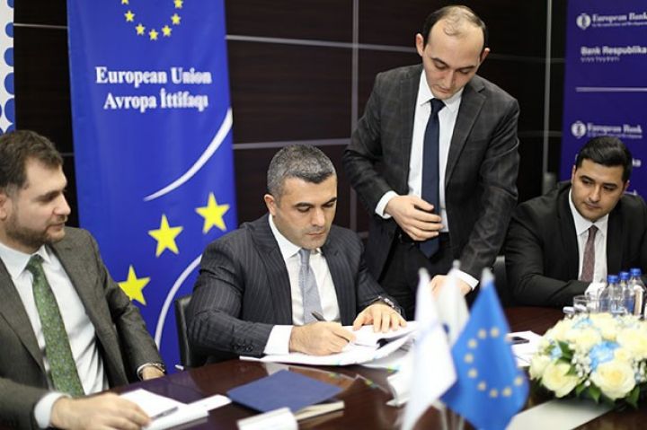 "Bank Respublika" Avropa bankı ilə iki böyük kredit sazişi imzaladı