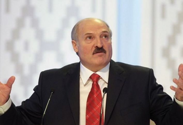 Belarus prezidenti rubldan istifadənin əleyhinə çıxıb