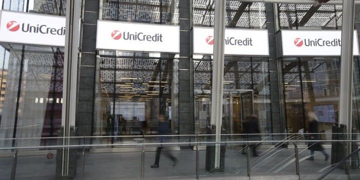 "Unicredit 10 min nəfəri işdən çıxarmağı nəzərdən keçirir"
