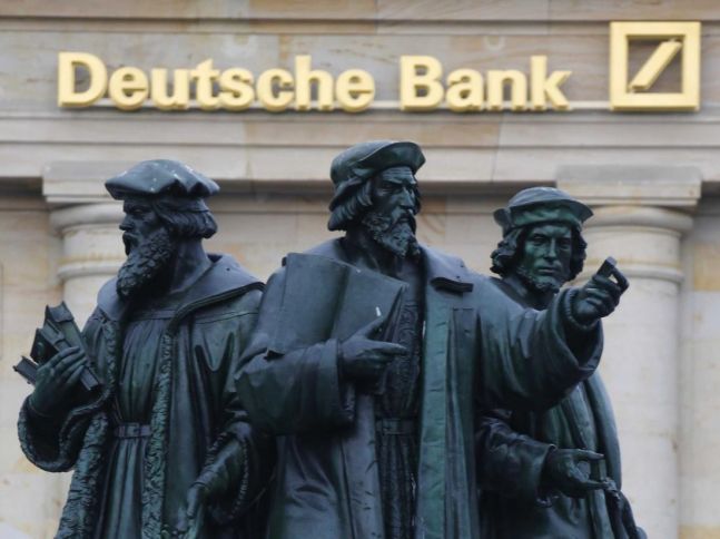 "Deutsche Bank"  bu ölkənin 20 ton qızılını müsadirə edib