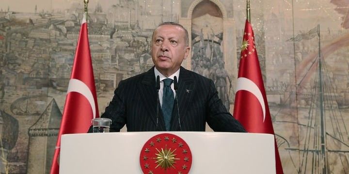"Türkiyənin bu faiz siyasətindən diqqətlə dönüş etməsi lazımdır"