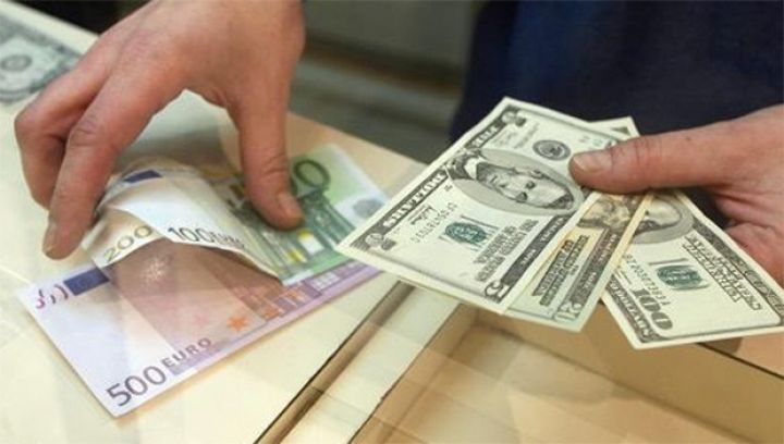 Gürcüstanda dollar və avro bahalaşıb