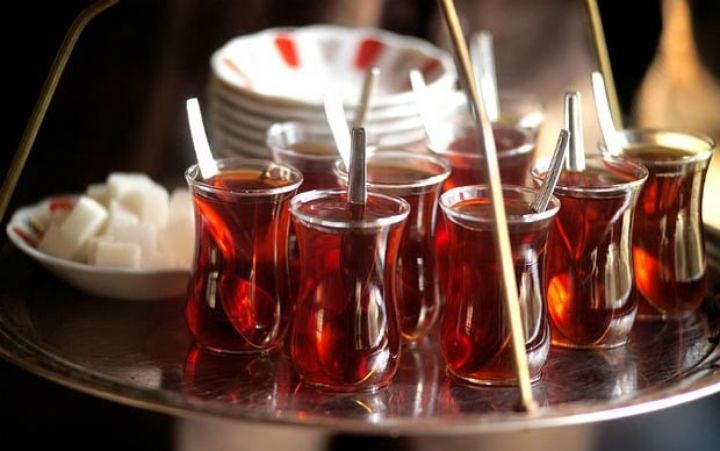 Azərbaycanlılıarın ən çox üstünlük verdiyi çay markaları - ARAŞDIRMA