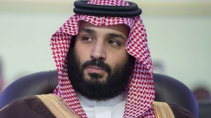 Şahzadə bin Salmanın Ceff Bezosun telefonunu "haklatdığı" iddia edilir