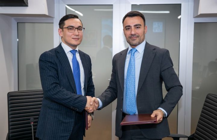 Bakı Fond Birjası ilə Astana Yaşıl Maliyyə Mərkəzi arasında memorandum imzalanıb