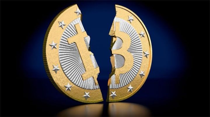 Bitcoin 11% ucuzlaşdı