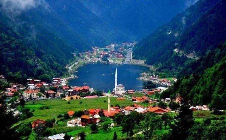 Novruzda Trabzonu ziyarət edən azərbaycanlı turistlərin sayı açıqlanıb