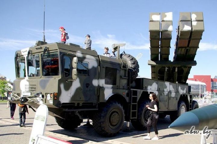 Azərbaycan “Polonez” raket sistemi alır