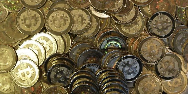 Bitcoin-in qiyməti 8000 dolları da keçib