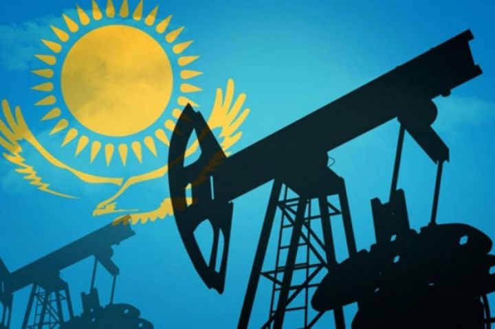 Qazaxıstan neft hasilatını sutkada 390 min barrel azaltmaq niyyətindədir