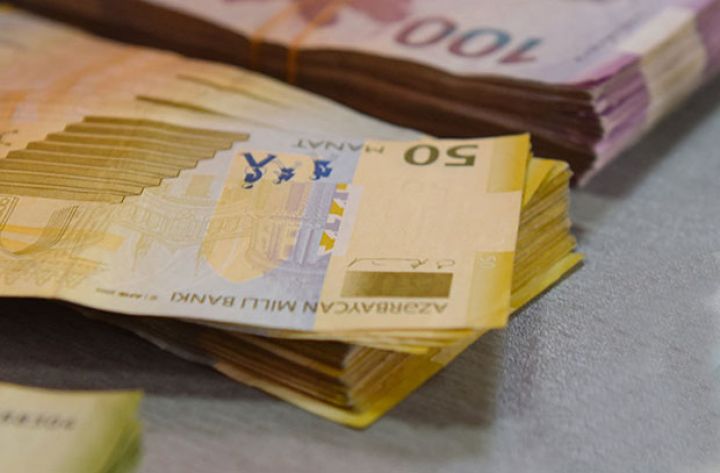 Azərbaycan bankı Silahlı Qüvvələrə 1 milyon manat yardım etdi