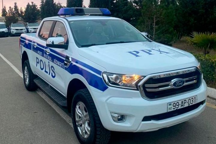 Azərbaycan polisinə yeni avtomobillər verilib