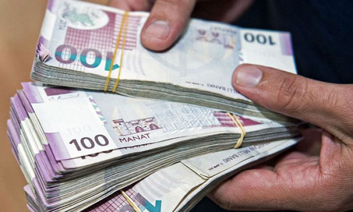 Ləğv olunan 4 bankın əmanətçilərinə 633 milyon manatdan çox kompensasiya ödənilib