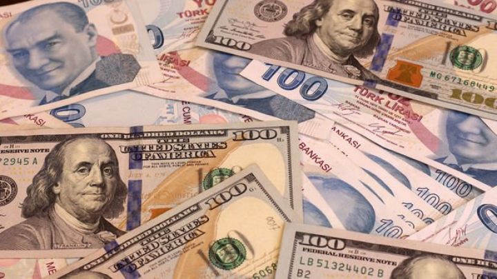 Dolların qiyməti 8 Türk Lirəsini aşdı