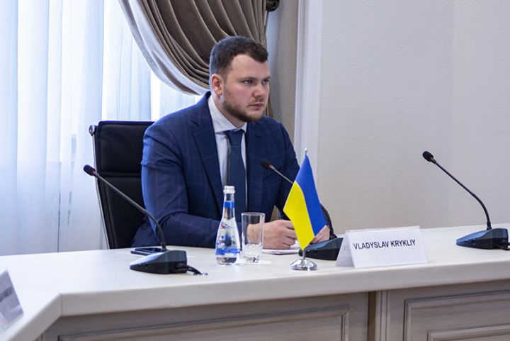 Ukrayna Azərbaycanın iş adamlarına investisiya imkanları təklif edir