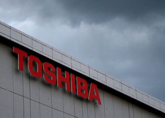 Toshiba-nın səhmdarları tələsik özəlləşdirməyə qarşıdır - detallar