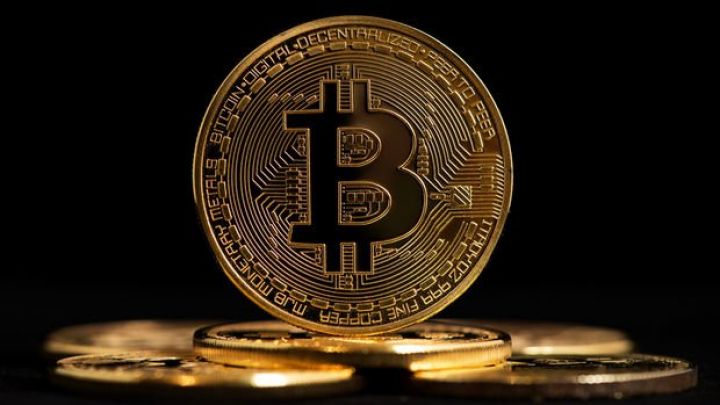 Bitcoin-in qiyməti yenidən rekord qırdı