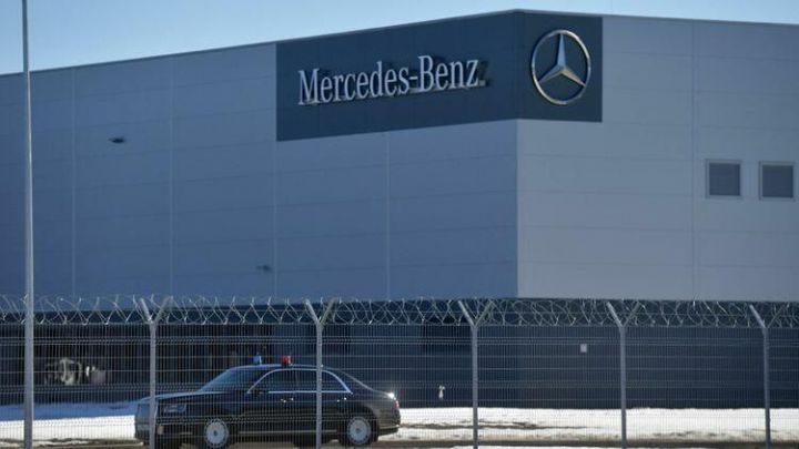 "Mercedes-Benz"  “C” və “GLC” avtomobillərini geri çağırır