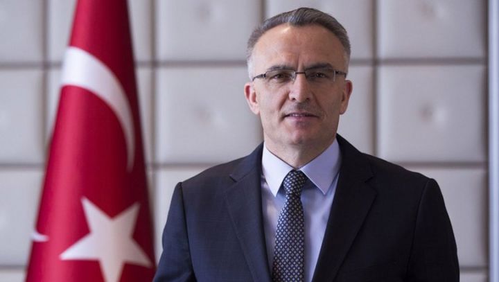 Türkiyə Mərkəzi Bankının sədri vəzifədən azad edildi