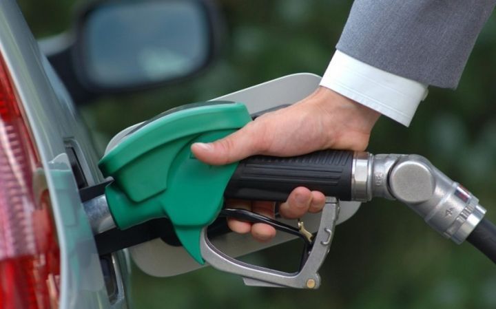 Gürcüstanda benzinin qiyməti rekord həddə çatıb
