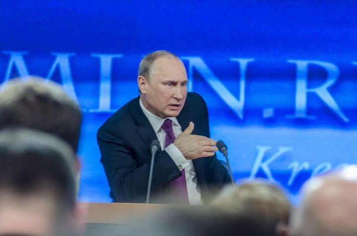 Dünya yüksək inflyasiya təzyiqləri fonunda yeni pandemiya dalğasına daxil olur - Putin