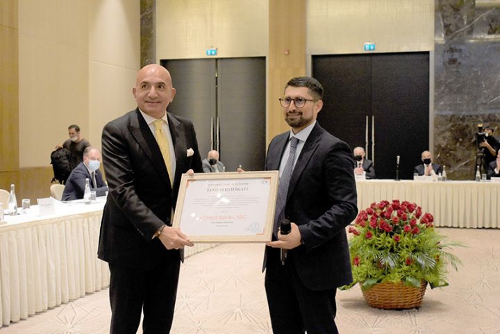 Ziraat Bank Azərbaycan-ın sədrinə xüsusi sertifikat təqdim edildi