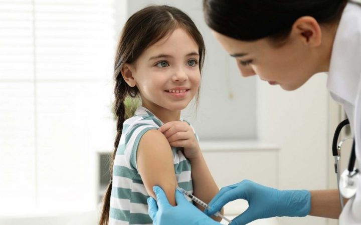 “BioNTech”in yaradıcısı: "Bu il uşaqlara COVID-19 əleyhinə vaksin vurula bilər"