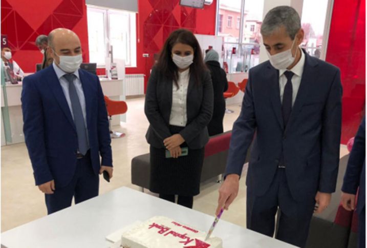 Kapital Bank daha bir filialını yenilədi