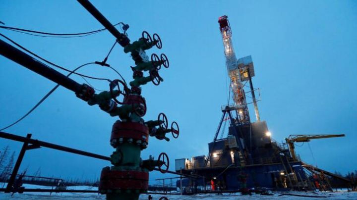 Rusiyanın neft gəliri düşür