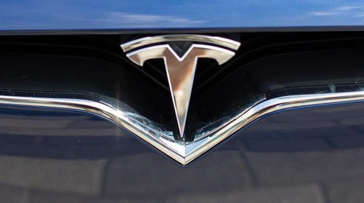 Tesla "Model Y"ləri təhvil verməyə başlayıb - QİYMƏT