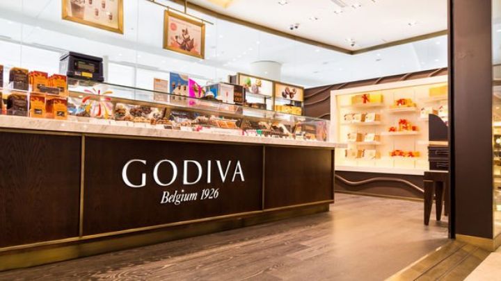 Godiva Şimal Amerikadakı mağazalarını bağlayır
