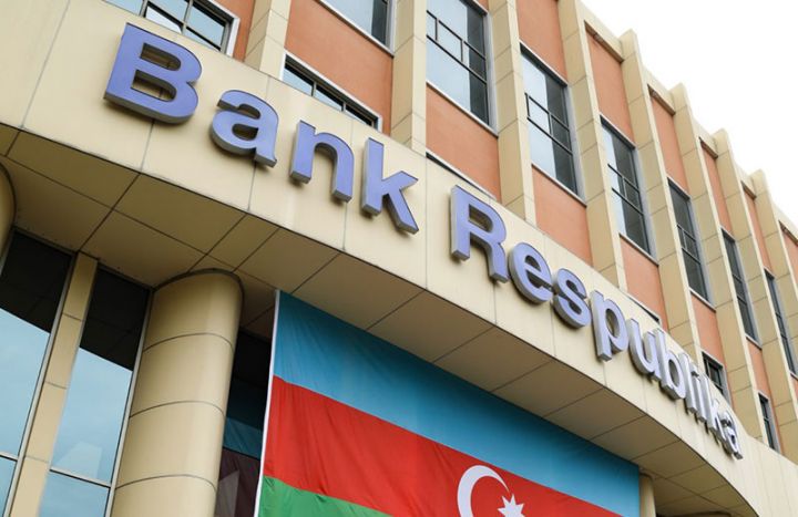 “Bank Respublika” müştərilərə verilən kreditləri 100 milyon manatdan çox artırıb