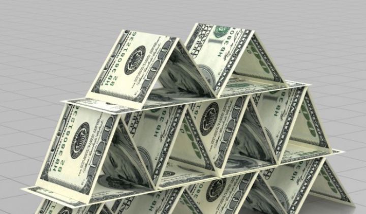Mərkəzi Bank Rusiyada 150 maliyyə piramidası aşkarlayıb