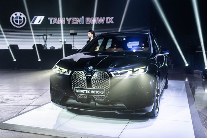 Bakıda yeni BMW iX elektromobili təqdim edildi - FOTOLAR