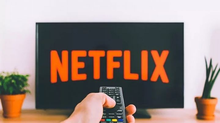 Netflix qiymətlərini artırıb