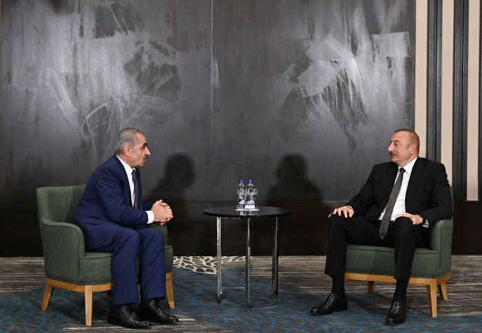 Prezident İlham Əliyev Fələstinin Baş naziri ilə görüşüb
