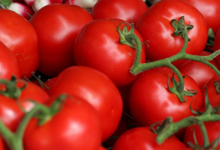 Azərbaycana daha çox “pomidor dollarları” daxil olub