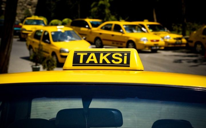 Taksi fəaliyyəti üçün dövlət rüsumları təsdiqləndi- MƏBLƏĞLƏR