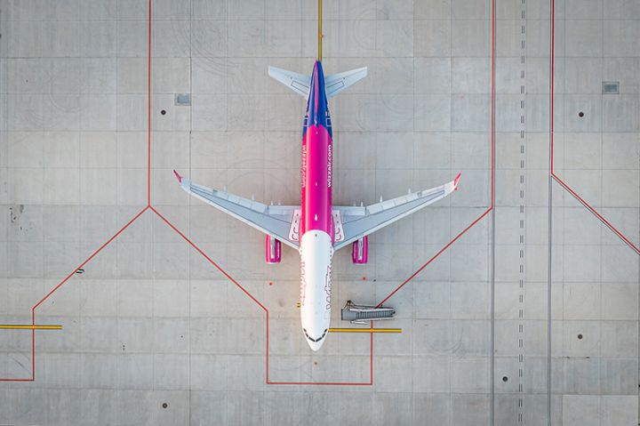 Azərbaycanın bölgələrdəki hava limanlarına uçuşların təşkil edilməsi ilə bağlı “WizzAir” ilə danışıqlar aparılır