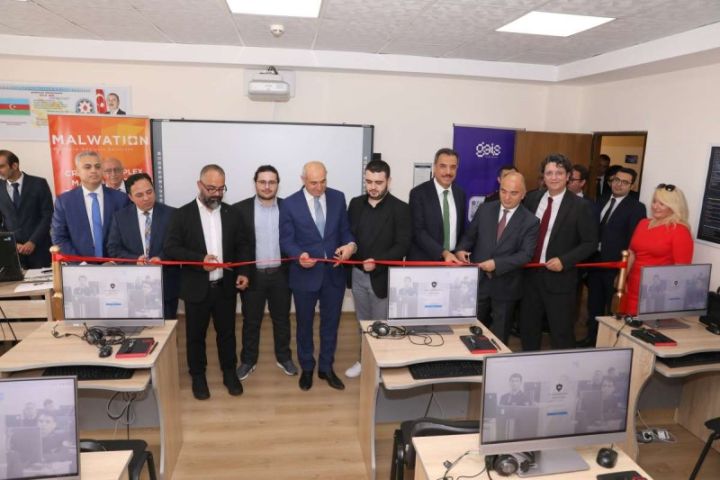 Gömrük Akademiyasında “GMP Lab” kibertəhlükəsizlik tətbiq laboratoriyası quruldu